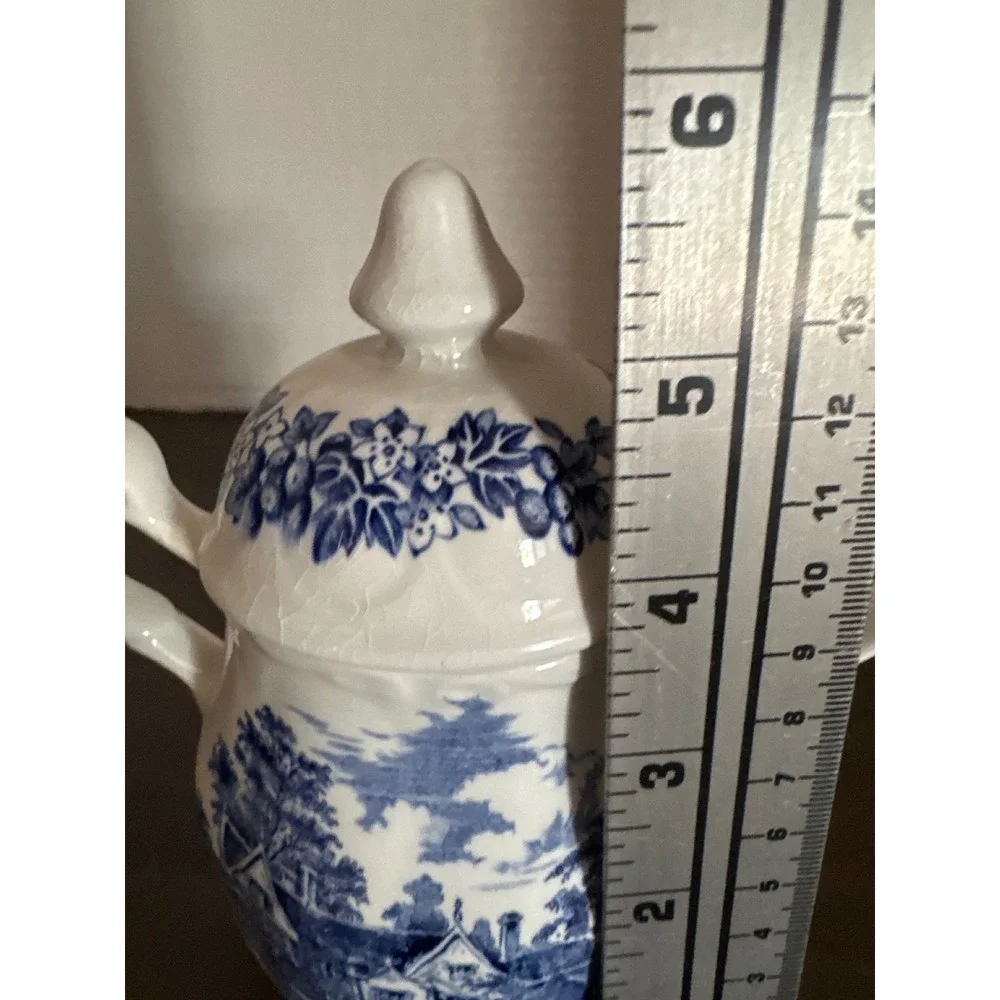 J&G Meakin Romantic England Blue White Sugar Bowl Sandford Orcas Manor House